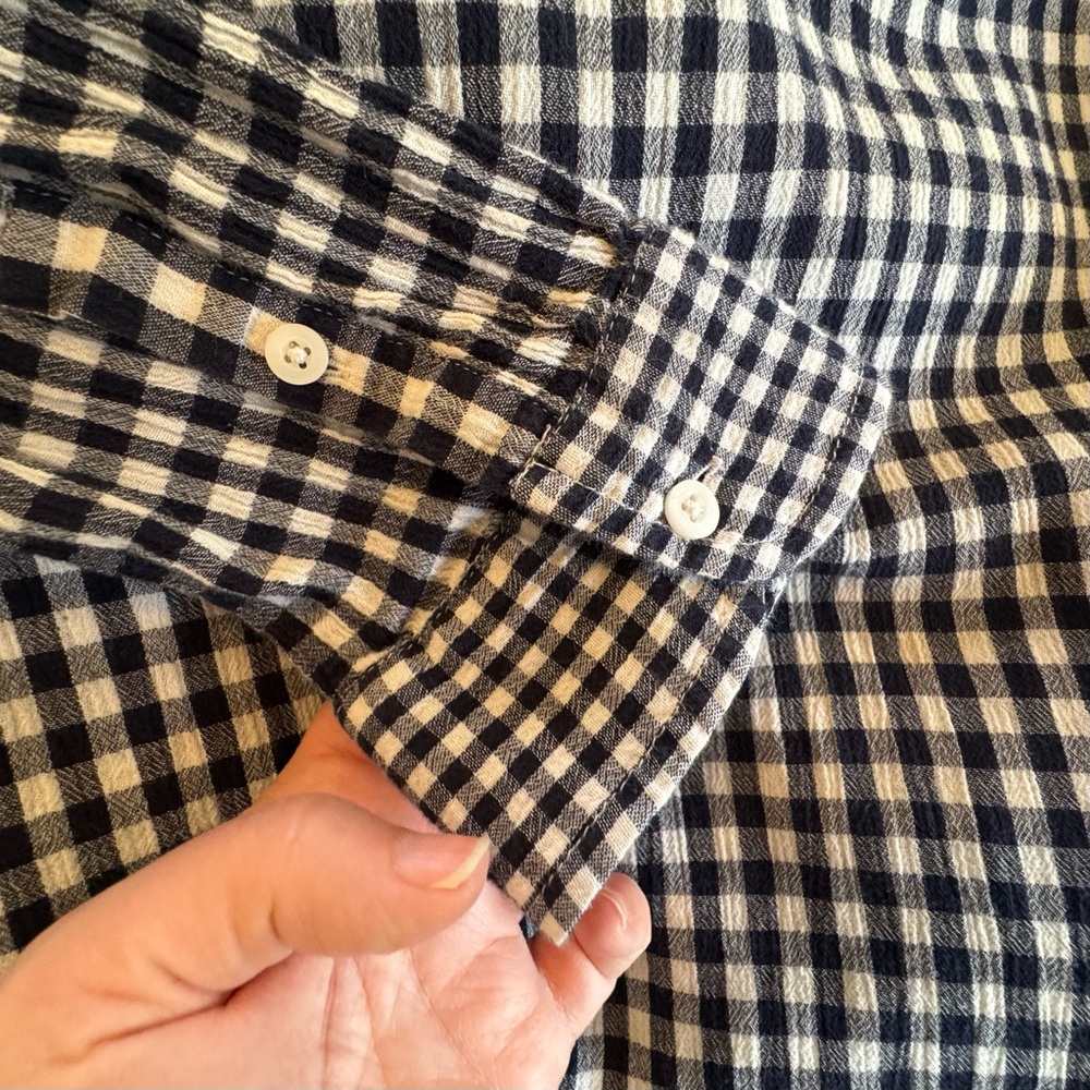 Talbots Black & White Gingham Blouse Womens Size Medium V-neck 100% Cotton - Picture 4 of 6